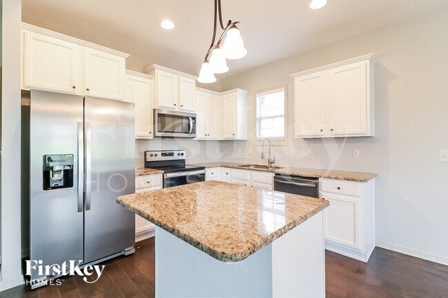 Foto del edificio - 104 Lanier Pl