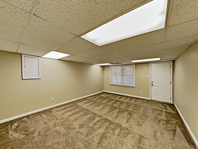 Foto del edificio - 604 Ridge Crossing Drive