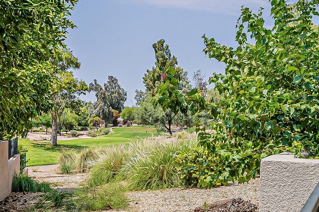 Foto del edificio - 7700 E Gainey Ranch Rd