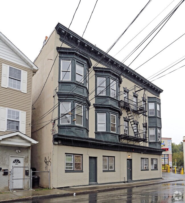 367369 Summer St, Paterson, NJ 07501 Apartments Paterson, NJ