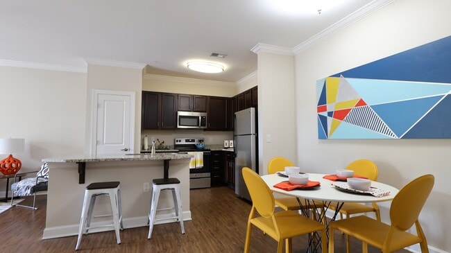 Building Photo - Fairway Village at Stoney Creek Apts