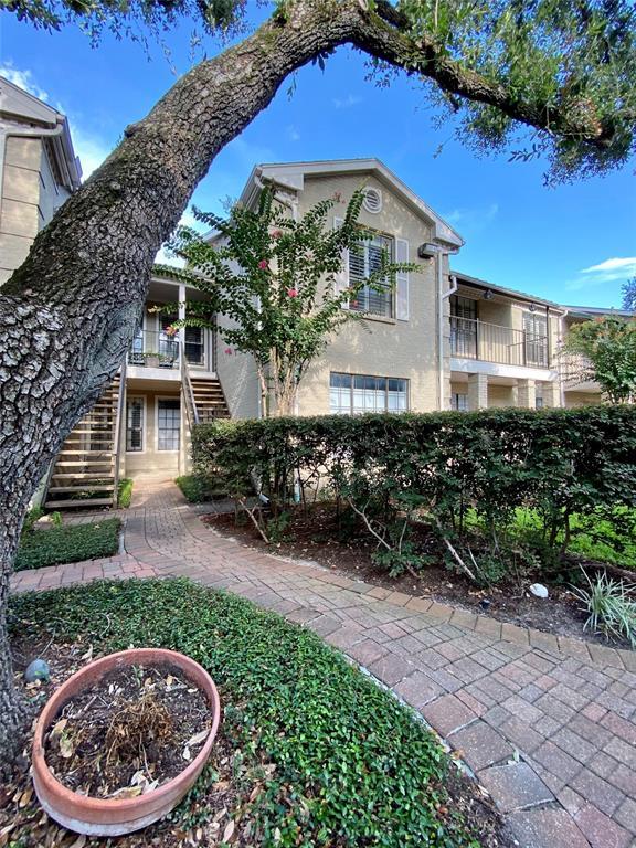 Foto principal - 2700 Revere St