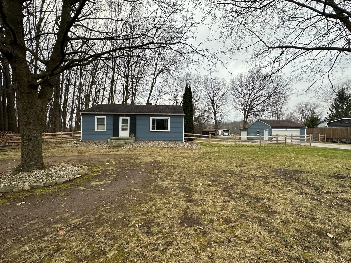 Primary Photo - Single Family Home Northwest School District