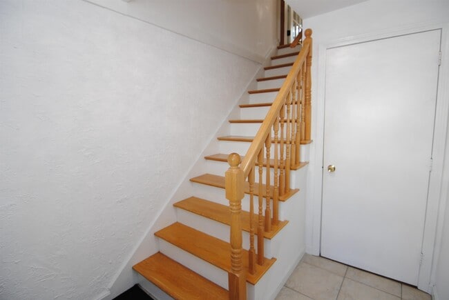 Building Photo - 31 Cannongate III Rd