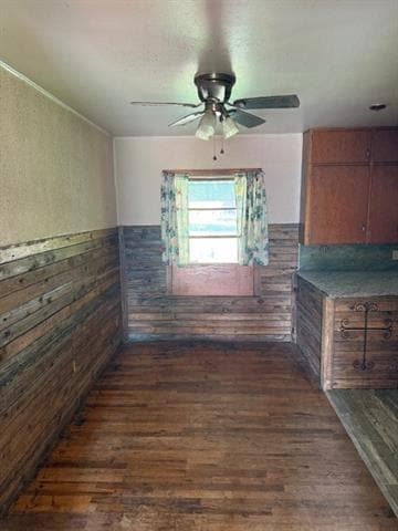 Building Photo - 708 Cooper St