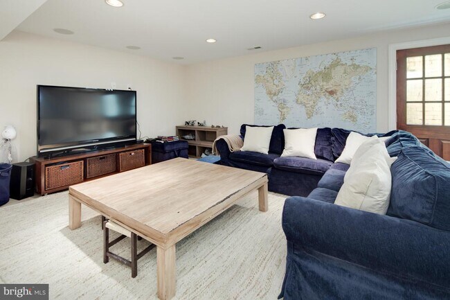 Foto del edificio - 7610 17th St NW