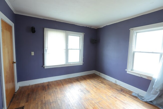 Building Photo - 1619 2nd St