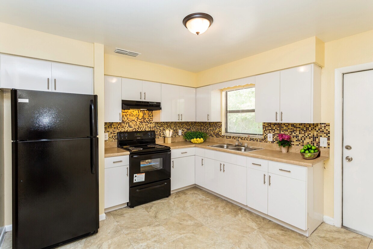 Foto principal - 3303 Pershing St