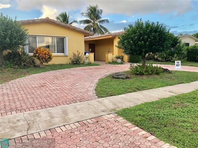 Foto del edificio - 2180 NW 93rd Ave