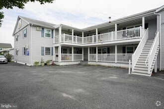Building Photo - 309 Bayshore Dr