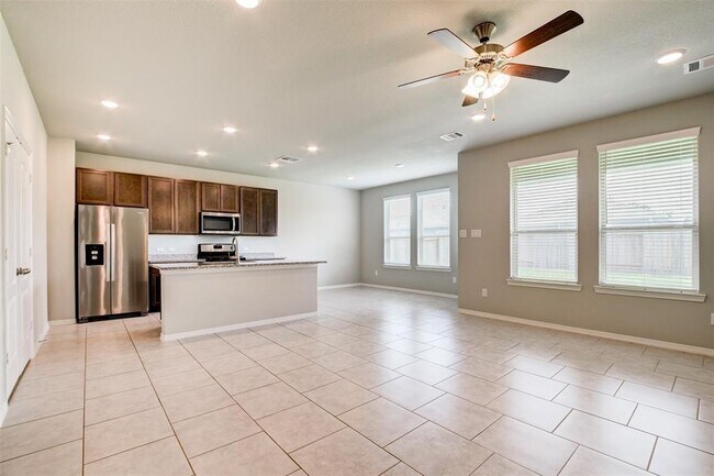 Foto del edificio - 25607 Northpark Spruce Dr