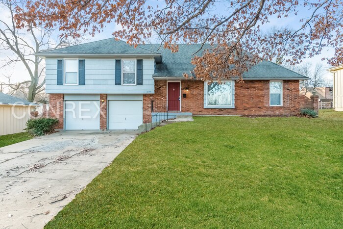 Primary Photo - Very nice 4 bdrm/2 bath home for great value!