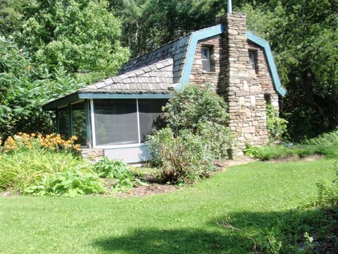 Primary Photo - 304 Mineah Rd