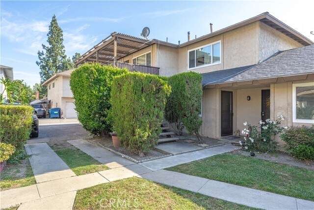 Foto principal - 2714 W Orion Ave