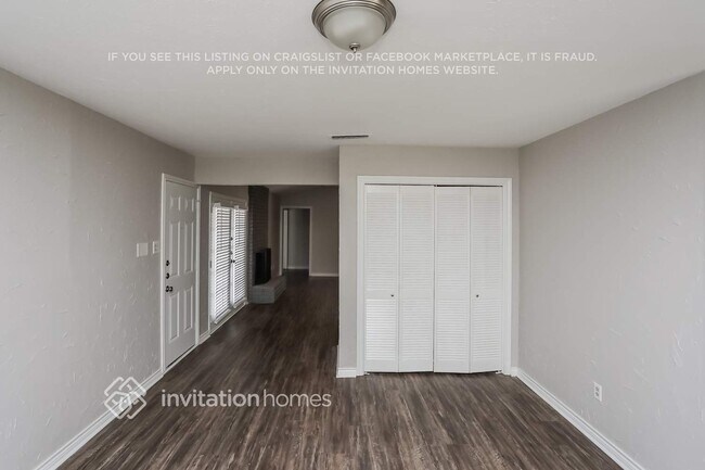 Building Photo - 2311 Statler Dr