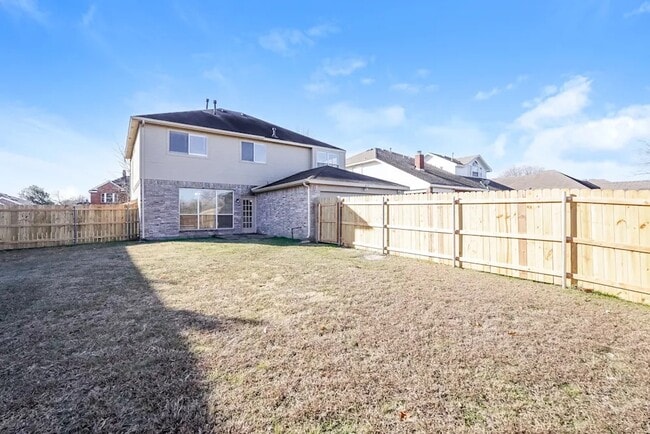 Foto del edificio - 837 Longleaf Dr