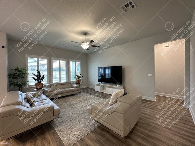 Building Photo - 3 br, 2 bath House - 12807 Ft Belknap