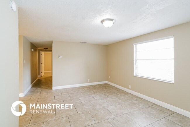 Foto del edificio - 3204 N Highland Ave