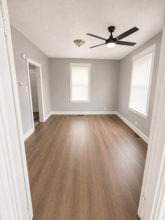 Building Photo - 412 Elberon Ave