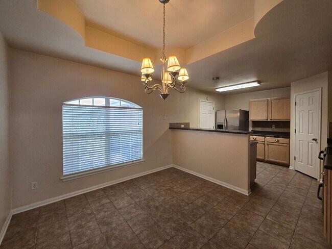Building Photo - RENT REDUCTION & RENT SPECIAL - AVAILABLE NOW!