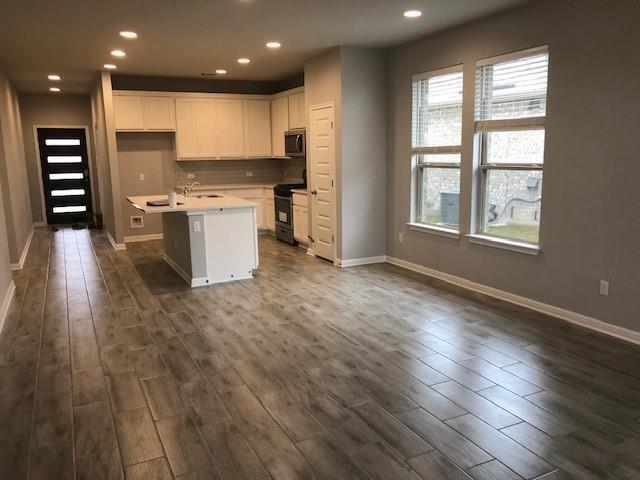 Foto del edificio - 137 Peruvian Ln