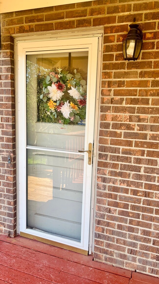 Private entrance - 6336 W 71st Pl