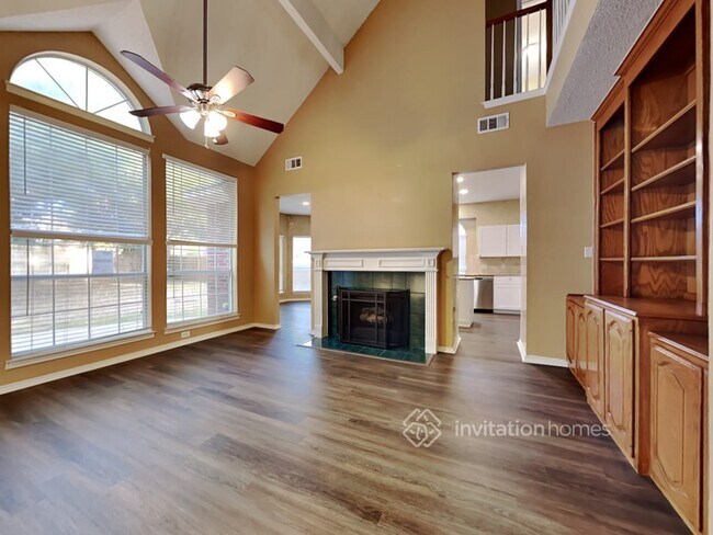 Building Photo - 8012 Rushmore Rd