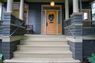 Building Photo - 2268 NW Johnson St