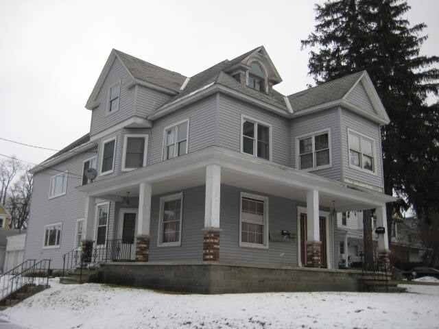 Primary Photo - 901 Nott St