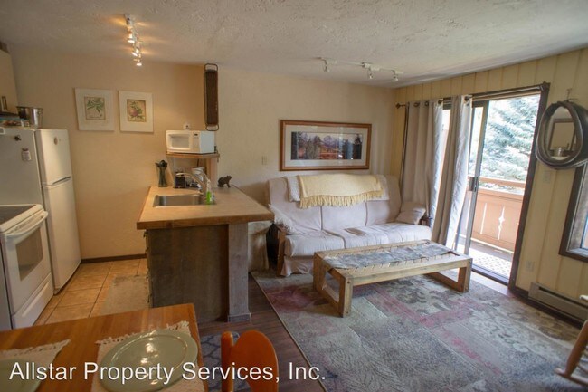 Foto del edificio - 318 Bald Mountain Rd
