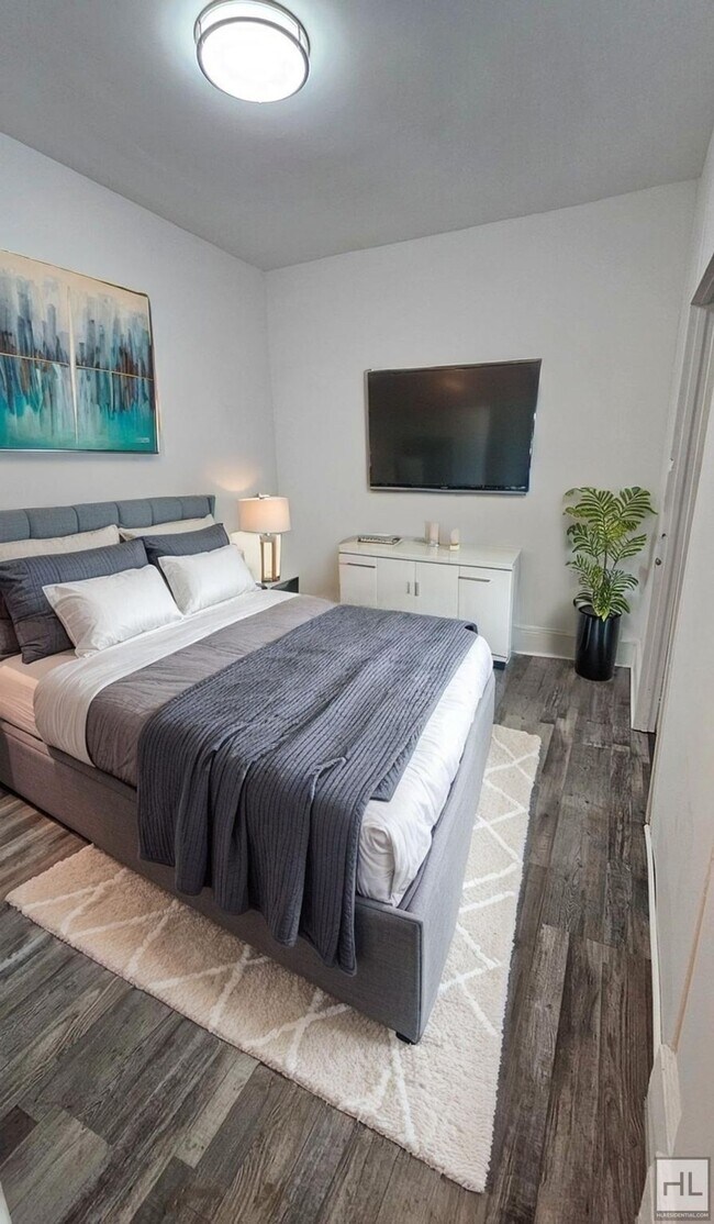 Building Photo - MACON STREET