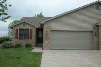 Building Photo - 332 Cassidy Ct