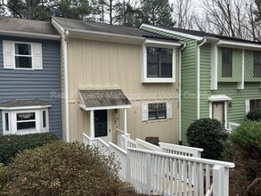 Building Photo - 5754 Pool Side Dr