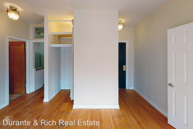 Foto del edificio - 2 br, 1 bath House - 1011 Hull Terrace Uni...