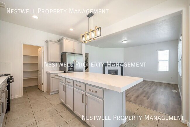 Building Photo - 11397 S Skylux Ave