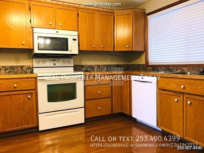 Foto del edificio - 1320 11th St Pl SW