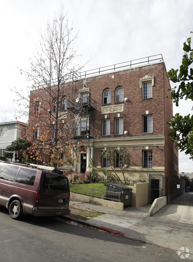 137 Apartments for Rent in Hancock Park, CA WestsideRentals