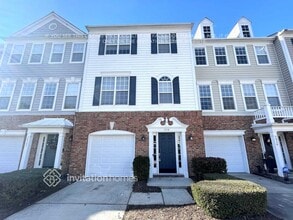 Building Photo - 2918 Duvalla Ave