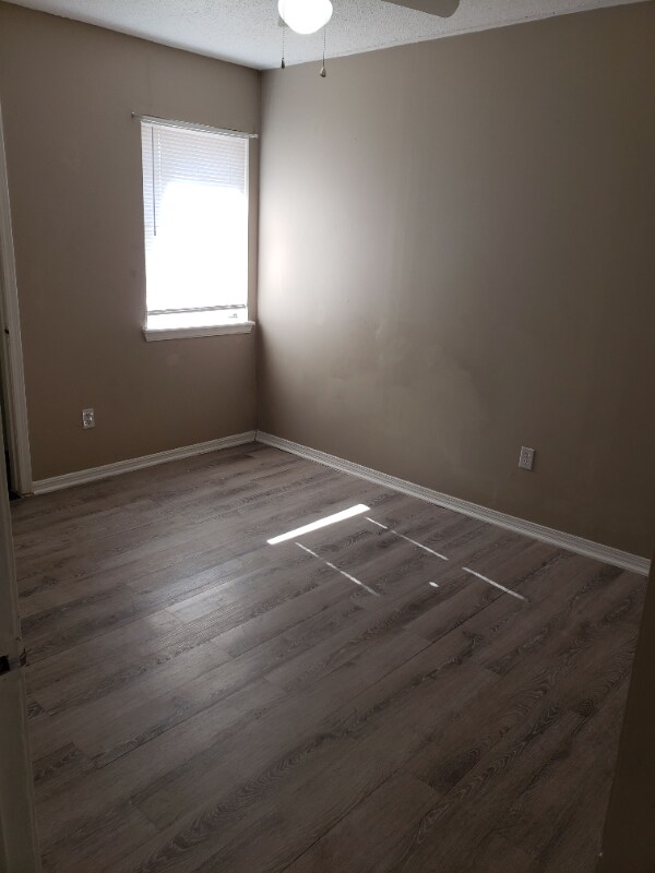 Foto principal - 5825 NW 34th St