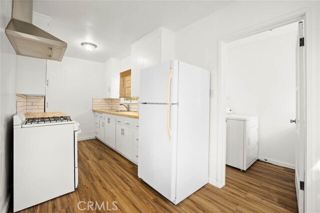 Building Photo - 740 N Walnut Ave