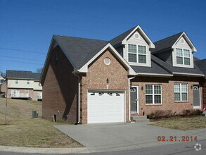 Building Photo - 822 Spence Enclave Ln