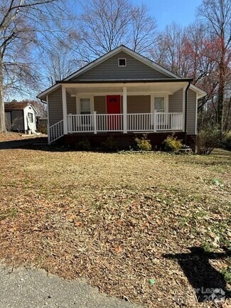Building Photo - 1108 Moss Ave