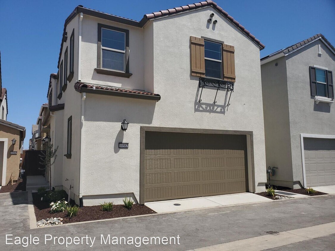 Foto principal - 3 br, 2.5 bath House - 10582 Trill Way