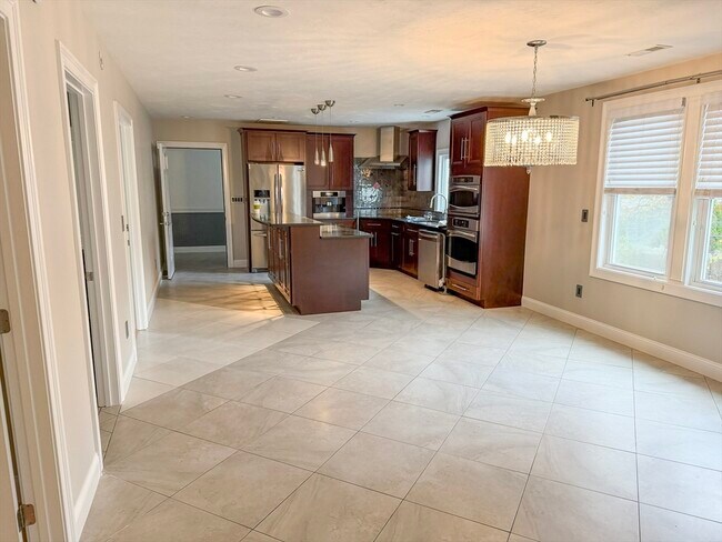 Foto del edificio - 1132 W Boylston St