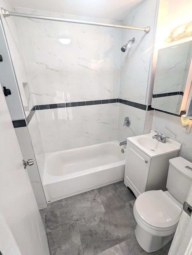 Foto del edificio - 582 60th St