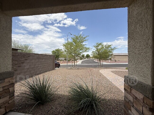 Building Photo - 2534 Sonoma Rd