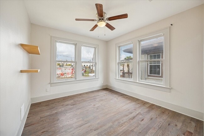 Building Photo - 1632 Hawthorne St