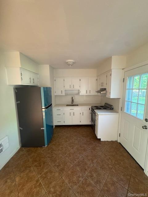 Building Photo - 408 7th St