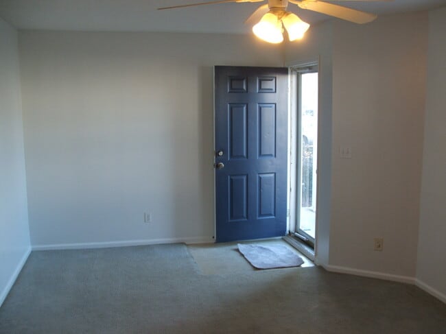 Building Photo - 1005 Spring Forest Rd