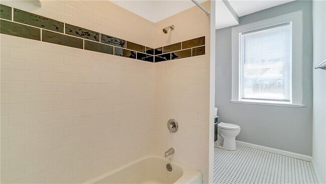 Photo - 5522 Black St Apartments